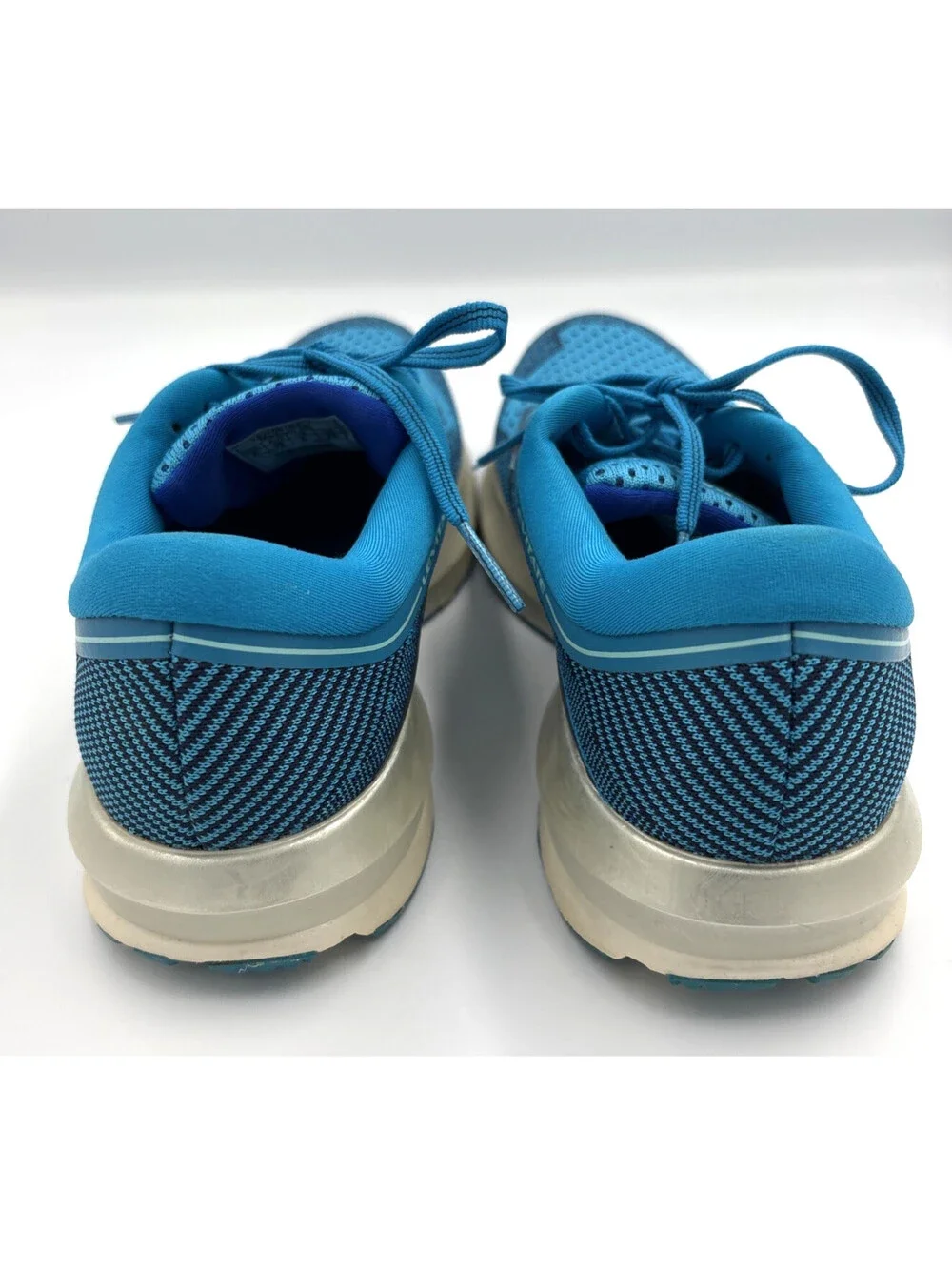 Brooks step into